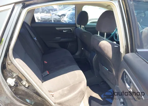 2013 Nissan Altima 2.5 S z USA, uszkodzony, nr VIN 1N4AL3AP5DC272112